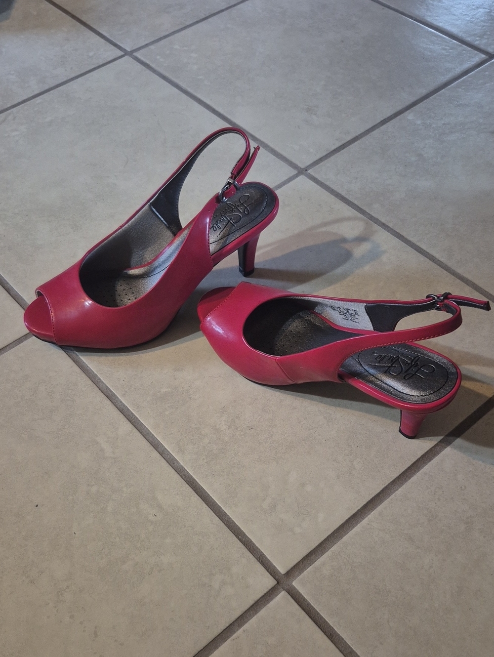Life Stride Red Peep-Toe Slingback Heels